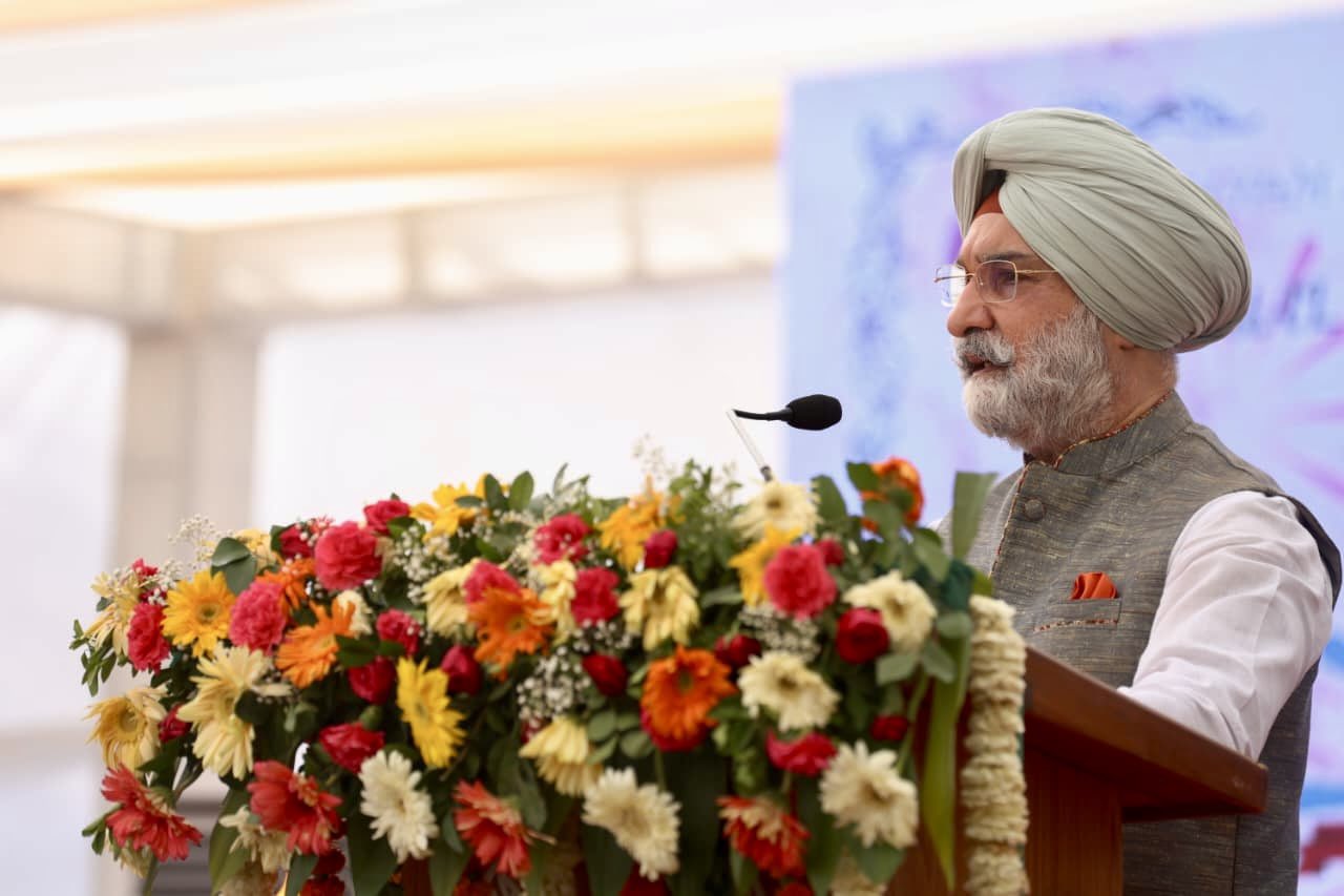 Hon’ble Lt. Governor addressed the 56th Annual Day and Prize Distribution function of Shyam Lal College.