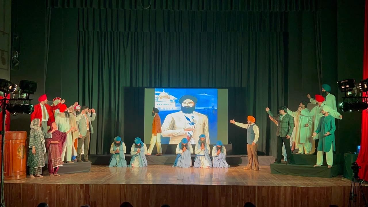 माननीय उपराज्यपाल ने अमृतसर स्थित गुरु नानक देव विश्वविद्यालय में 'सेवा संग्राम दे राह दसेरे' नाटक देखा,…