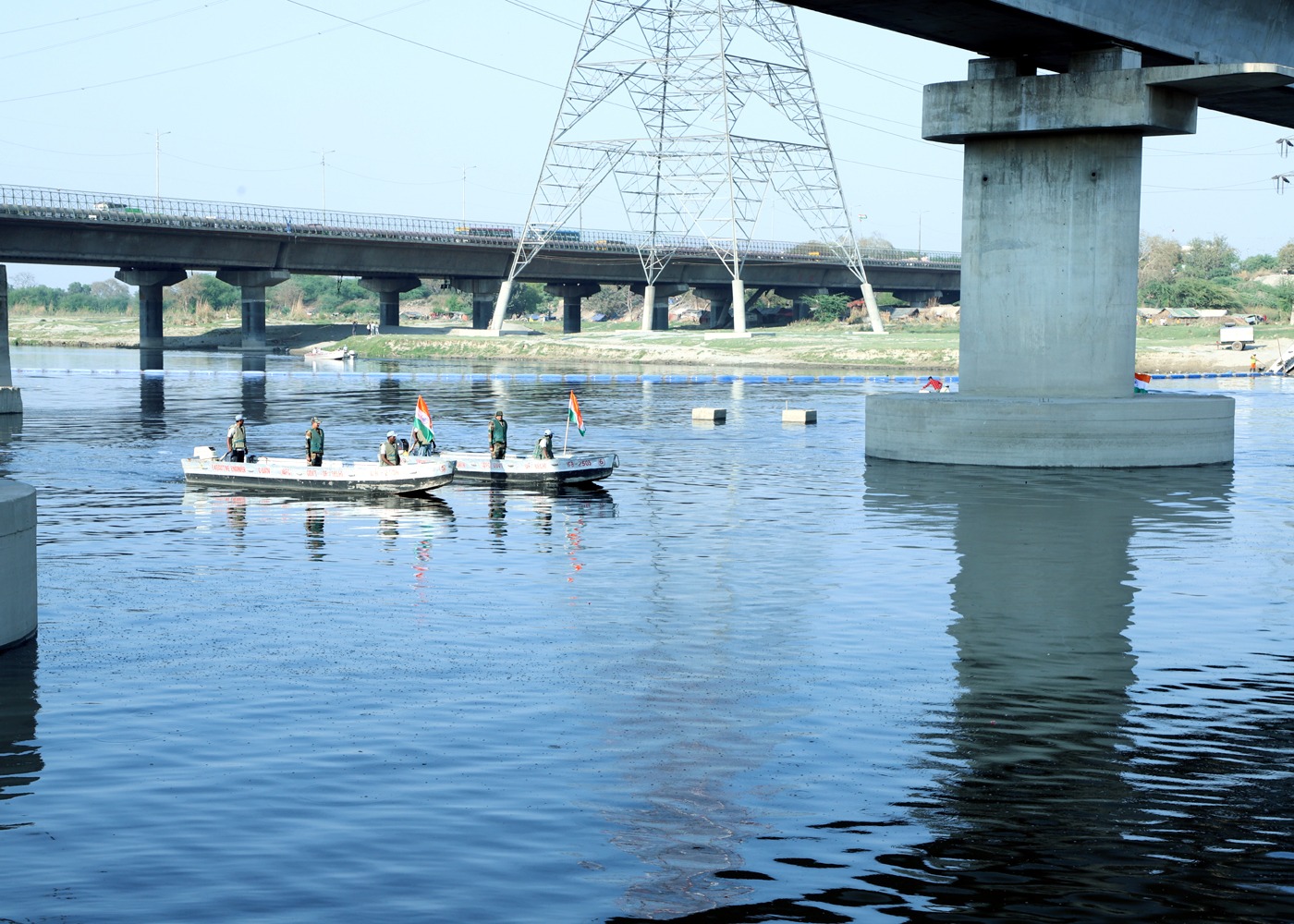 Hon’ble Lt. Governor inspected the ongoing cleaning works of the river Yamuna, launched on 16.02.23, at Qudsia Ghat-…