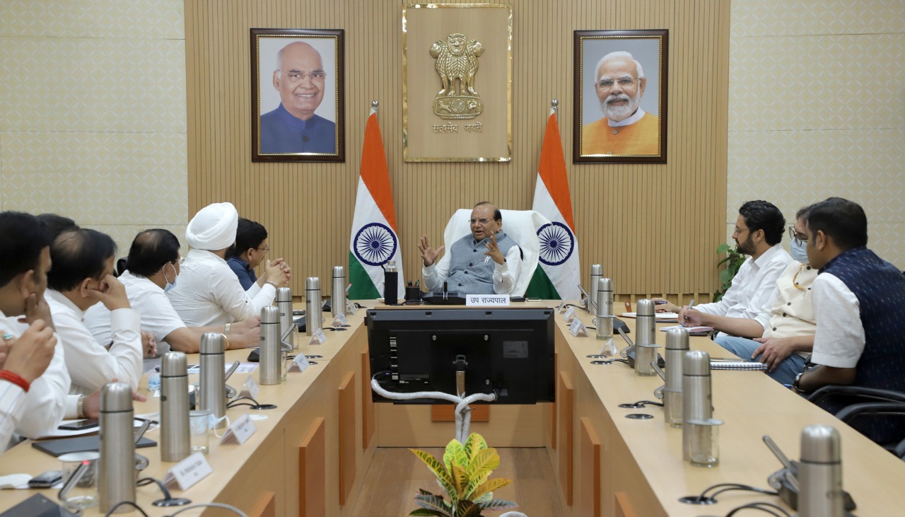 Members of the Delhi Legislative Assembly called on the Hon’ble Lt. Governor at Raj Niwas