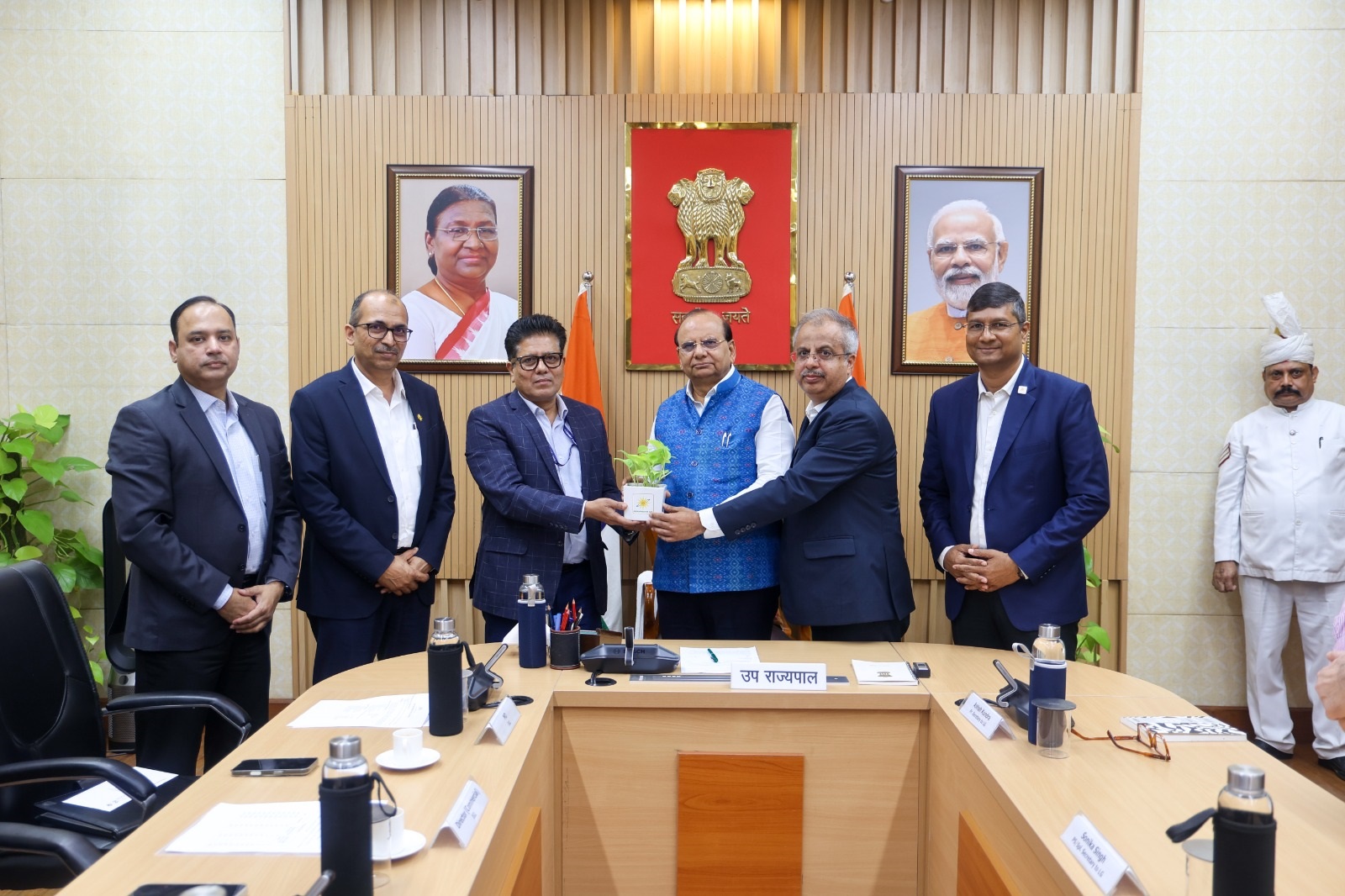 Hon’ble Lt. Governor received the interim dividend cheque of ₹10.50 Cr for FY 2024-25 from Indraprastha Gas Ltd (IGL).