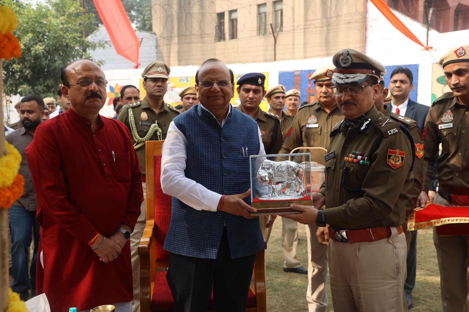 Hon’ble Lt. Governor inaugurated Gaushala under "Confluence: Tradition meets Trends" at Tihar Jail in the…