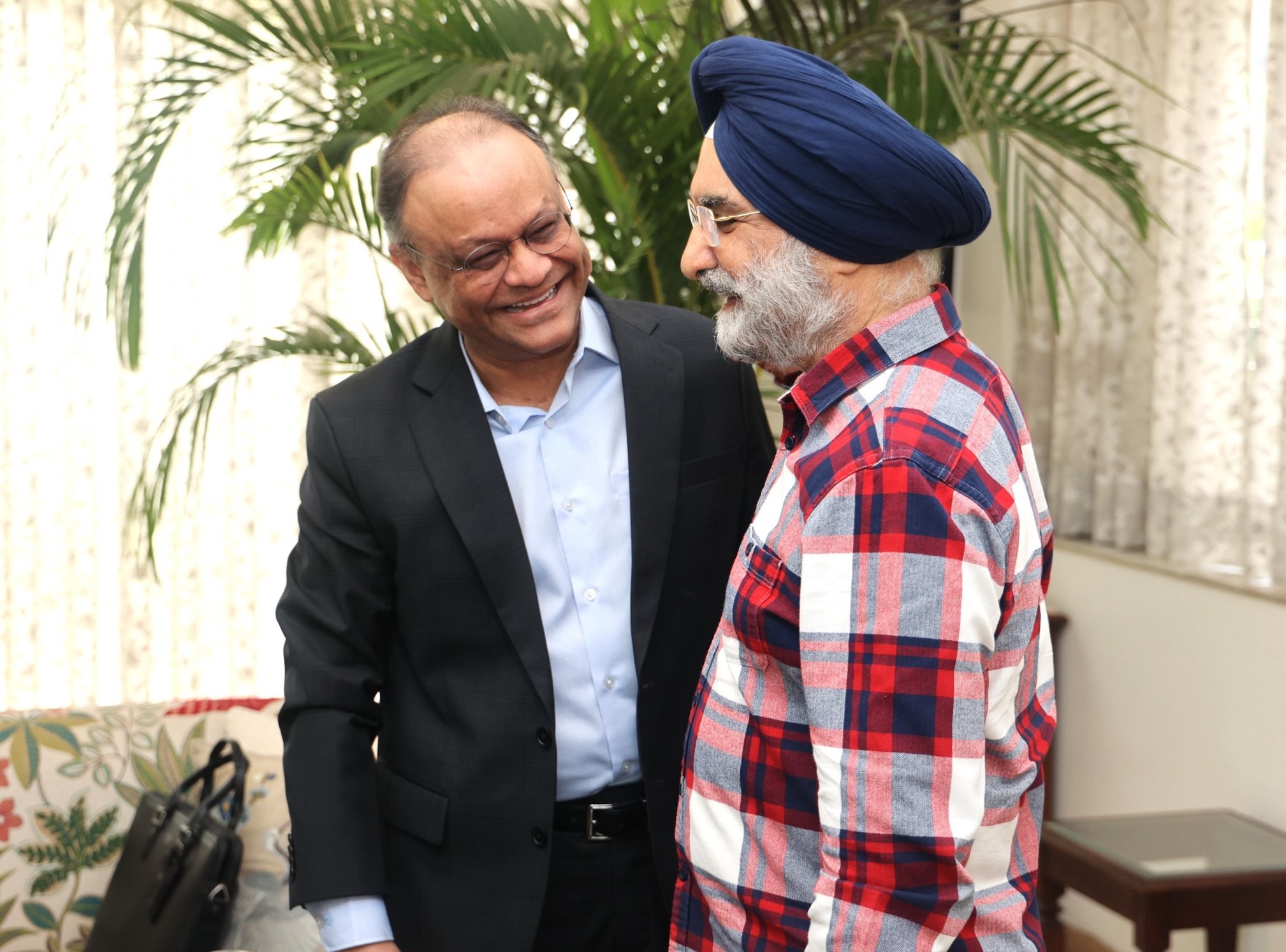Hon’ble Lt. Governor met Nagesh Singh, Ambassador-designate to Australia, and Shambhu Kumaran, India’s Ambassador to…