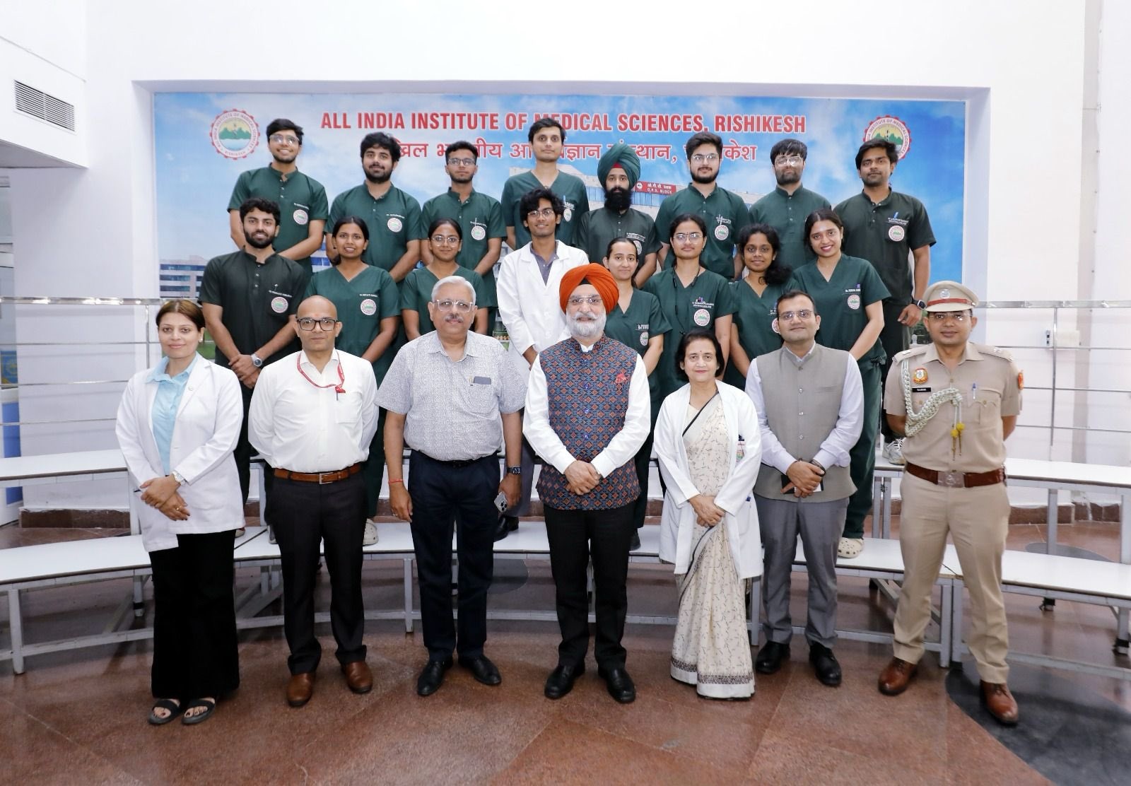 Hon’ble Lt. Governor interacted with the doctors, senior faculty members, interns and students of All India Institute…