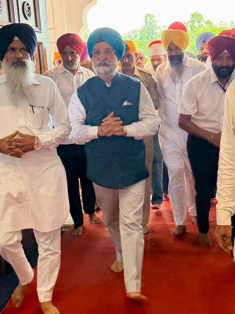 Hon’ble Lt. Governor visited the historic Gurdwara Patalpuri at Kiratpur Sahib.
