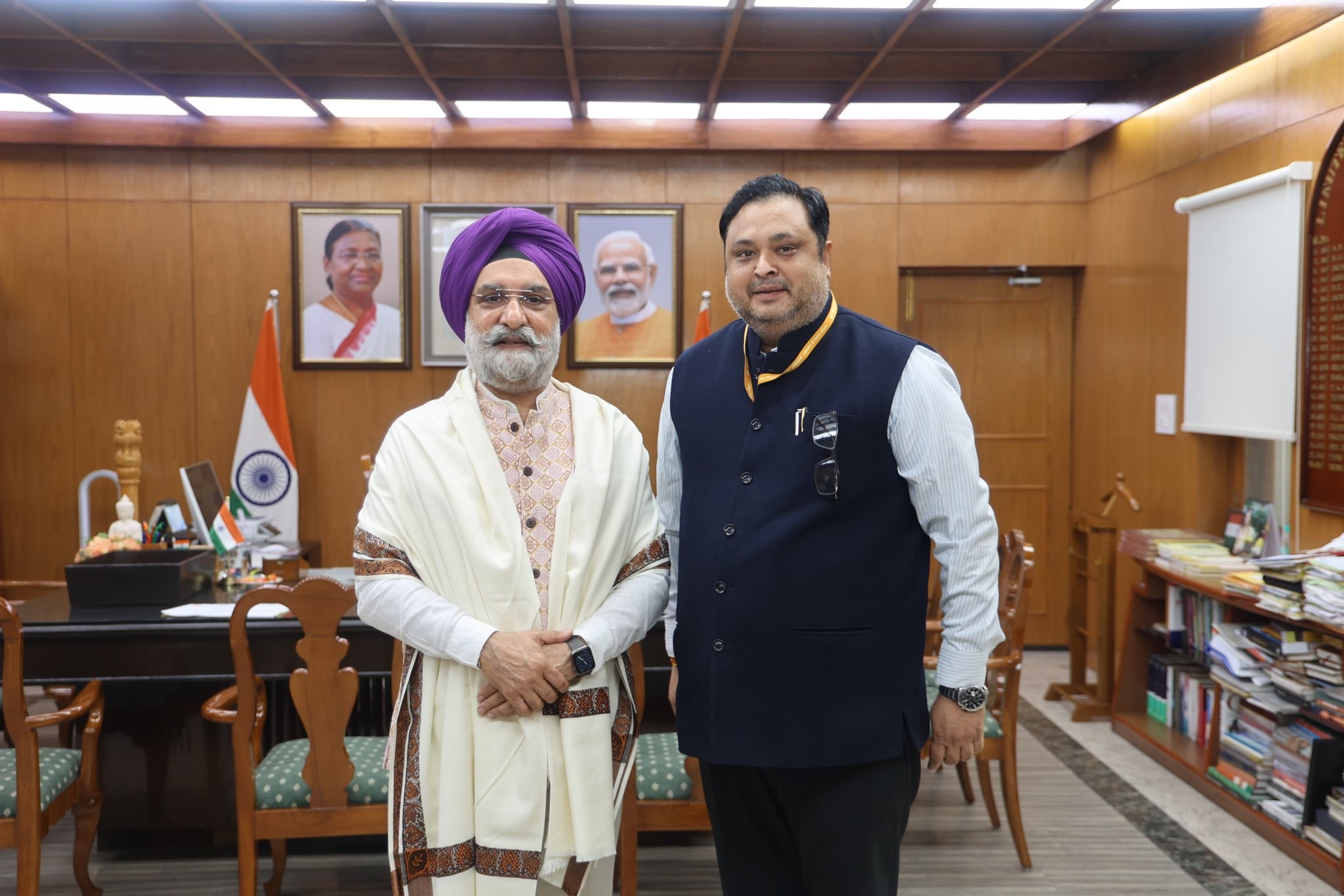 Shri Nitin Bhatt, Director, UIDAI called on Hon’ble Lt. Governor.
