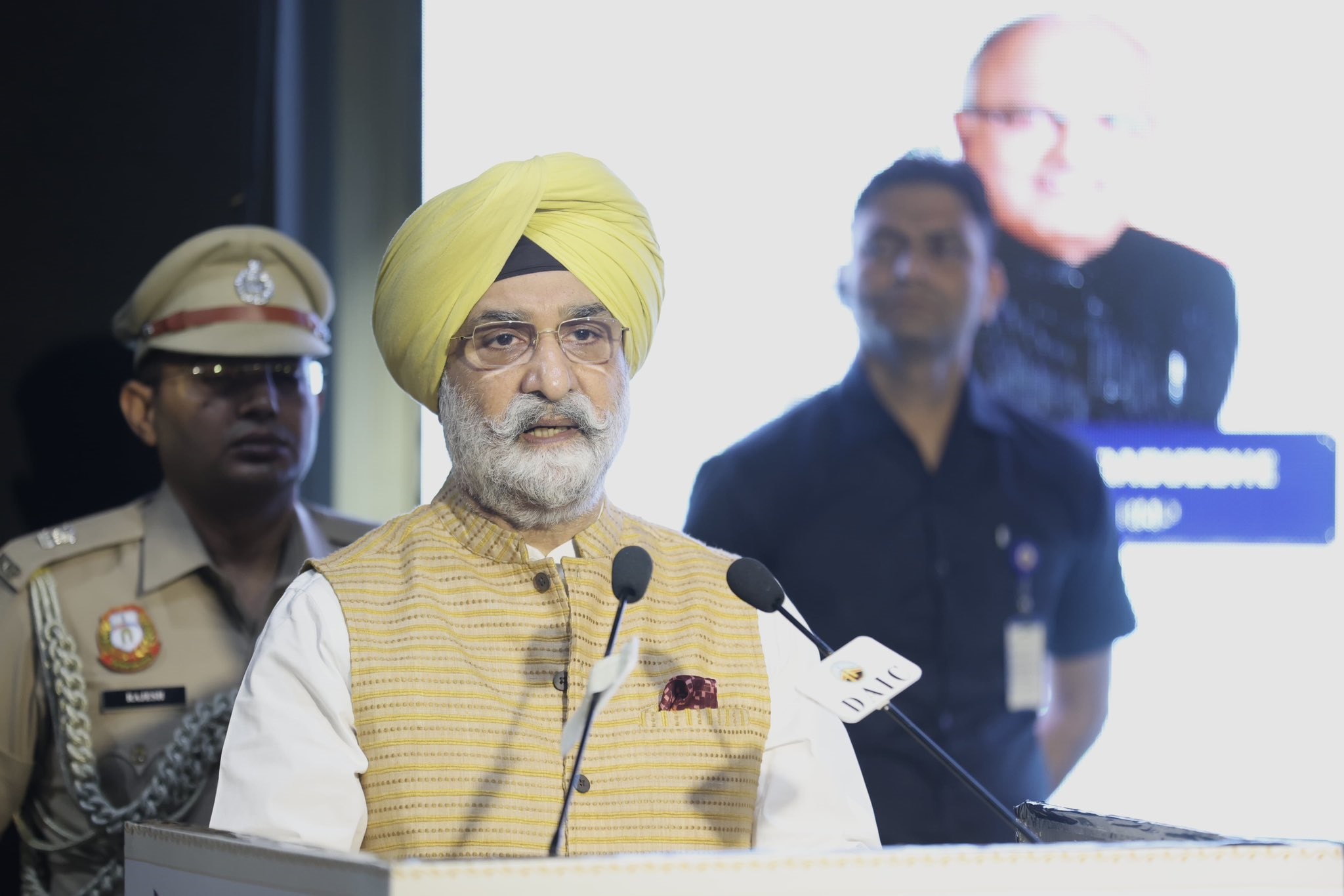 Hon’ble Lt. Governor delivered the keynote address at the National Seminar on ‘AI for Good Governance’ at Dr. Ambedkar…