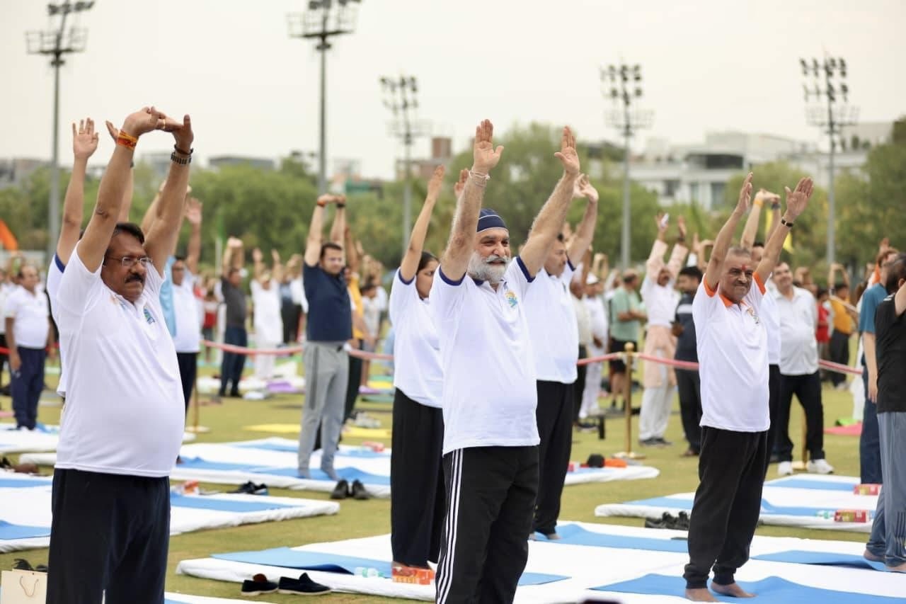 Hon’ble Lt. Governor celebrated the International Day of Yoga at the DDA’s Yamuna Sports Complex.