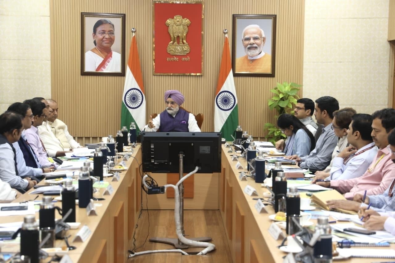 Hon’ble Lt. Governor chaired the meeting of the Advisory Council of Delhi Development Authority.
