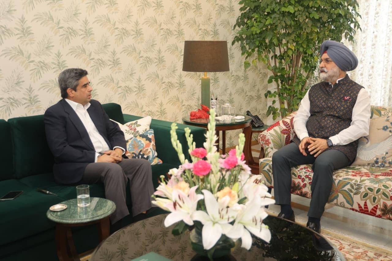 Shri Saket Misra, MLC, Uttar Pradesh, called on Hon’ble Lt. Governor.