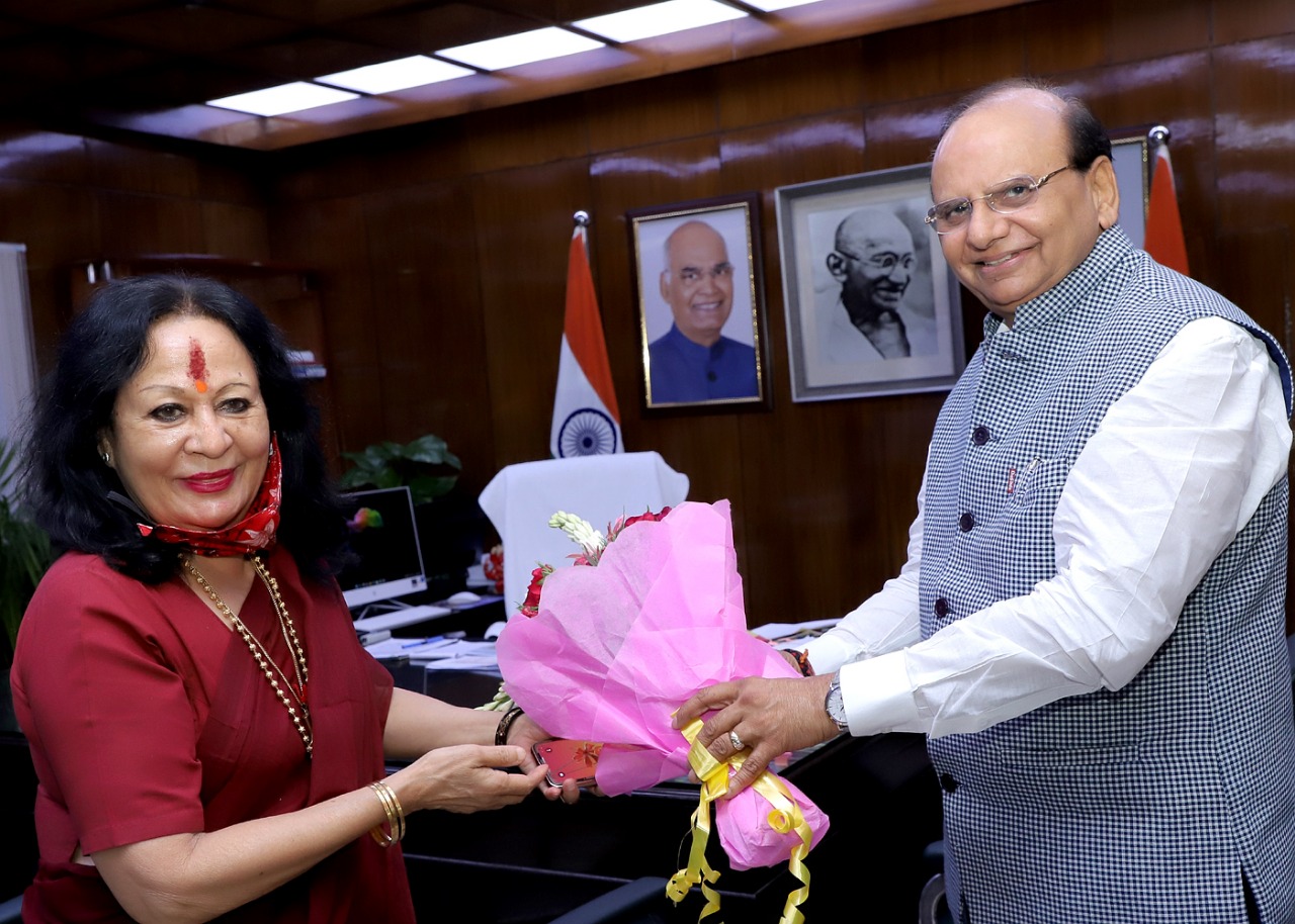 Hon'ble MP Dr. Sonal Mansingh Ji called on the Hon'ble Lt. Governor at Raj Niwas