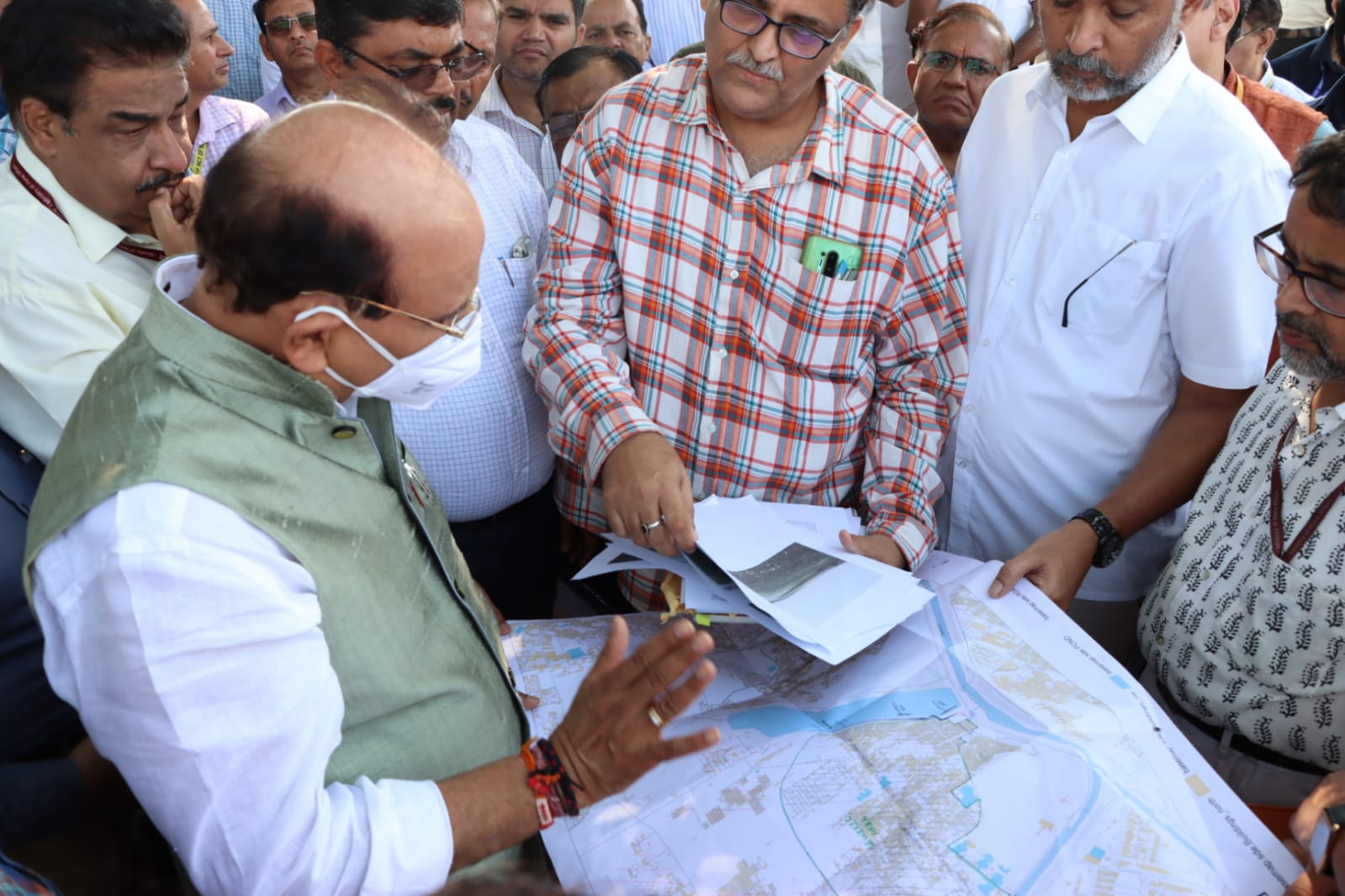 Hon'ble Lt. Governor visited the Bhalswa lake in North-West Delhi .