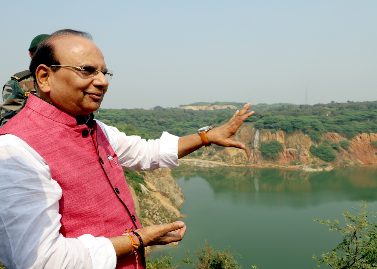 Hon’ble Lt. Governor inaugurated 04 artificial Waterfalls at Neeli Jheel, Asola Bhati Mines.