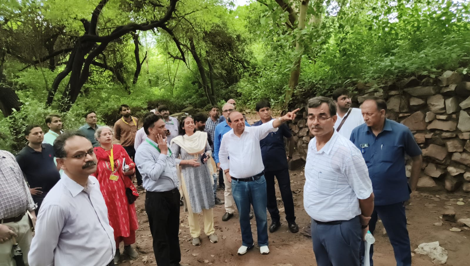 माननीय उपराज्यपाल ने राजा पृथ्वीराज चौहान के किला राय पिथौरा का दौरा किया और डीडीए और एएसआई को क्षेत्र को संवारने और…
