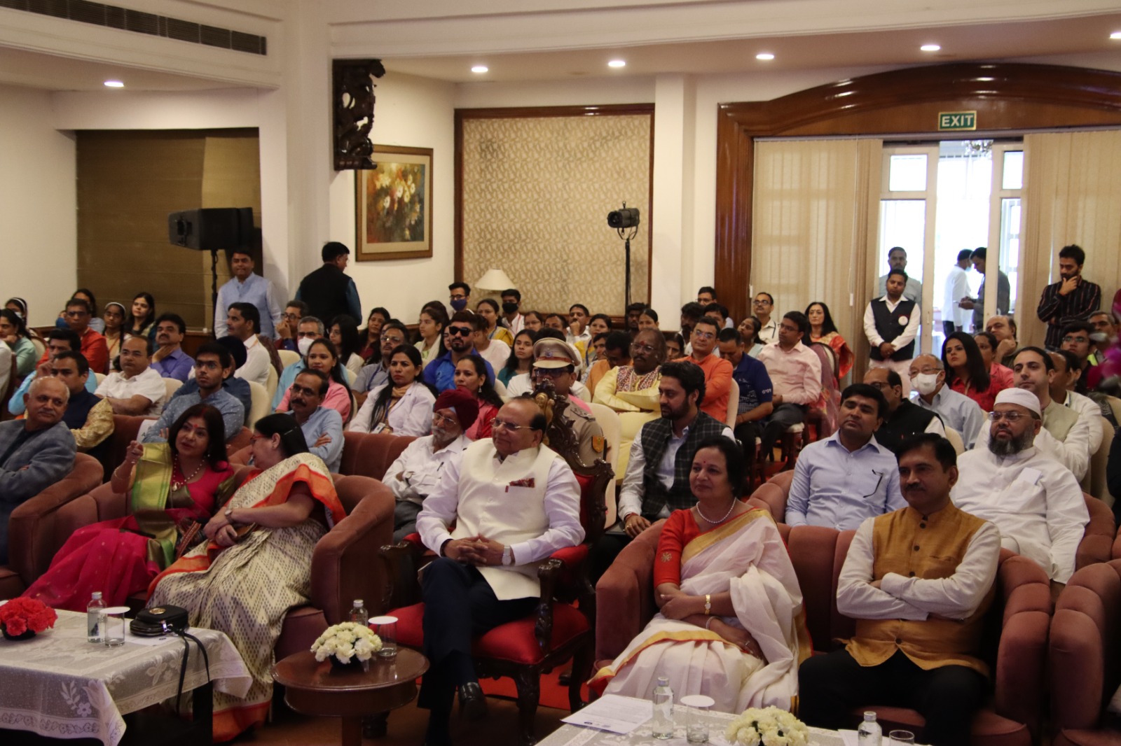 Hon’ble Lt. Governor participated in the 100th episode of #MannKiBaat at Raj Niwas along with people of Delhi.