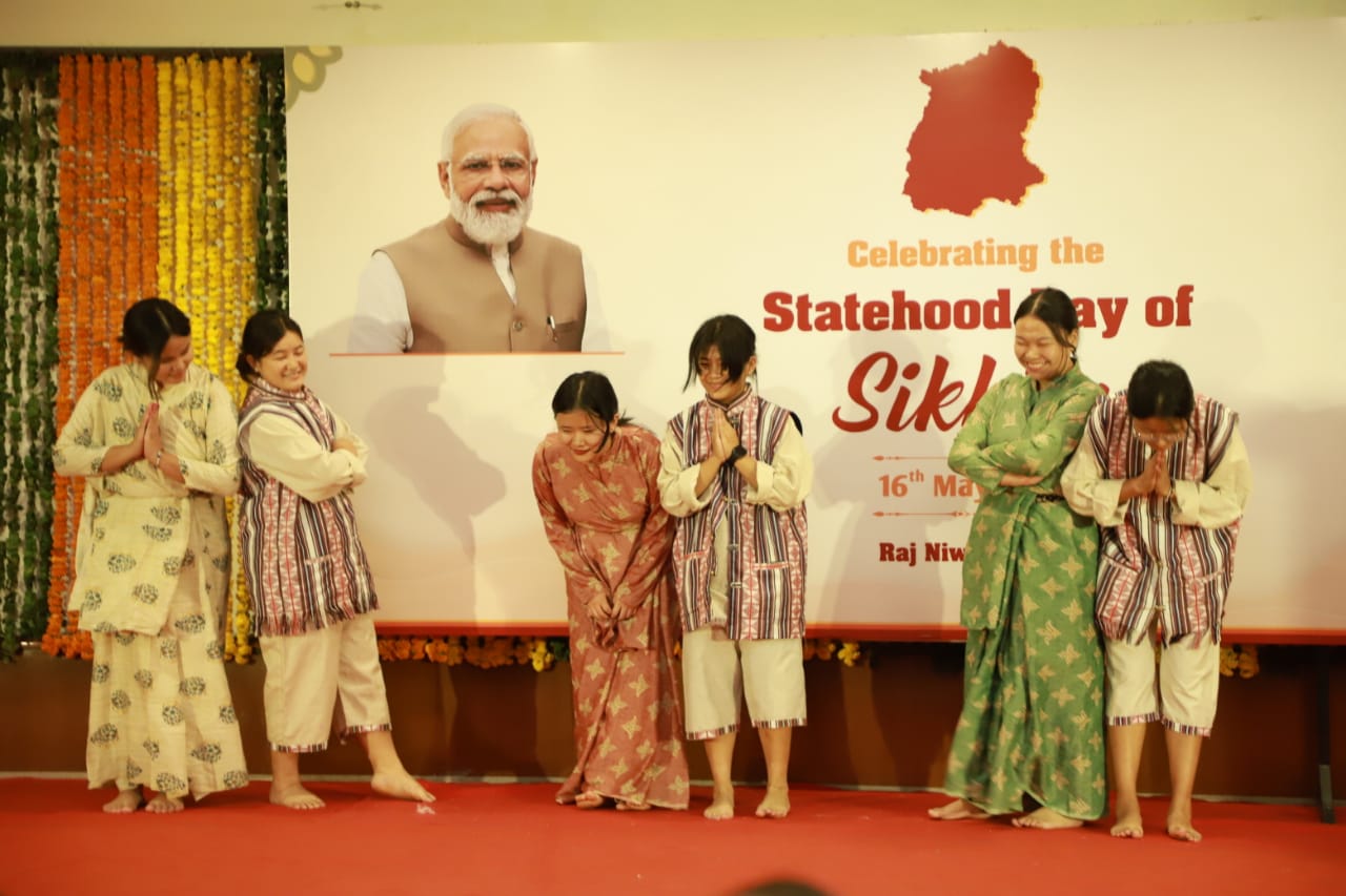 Hon’ble Lt. Governor Celebrated Sikkim Day At Raj Niwas, Along With Sikkimese People In The Capital.