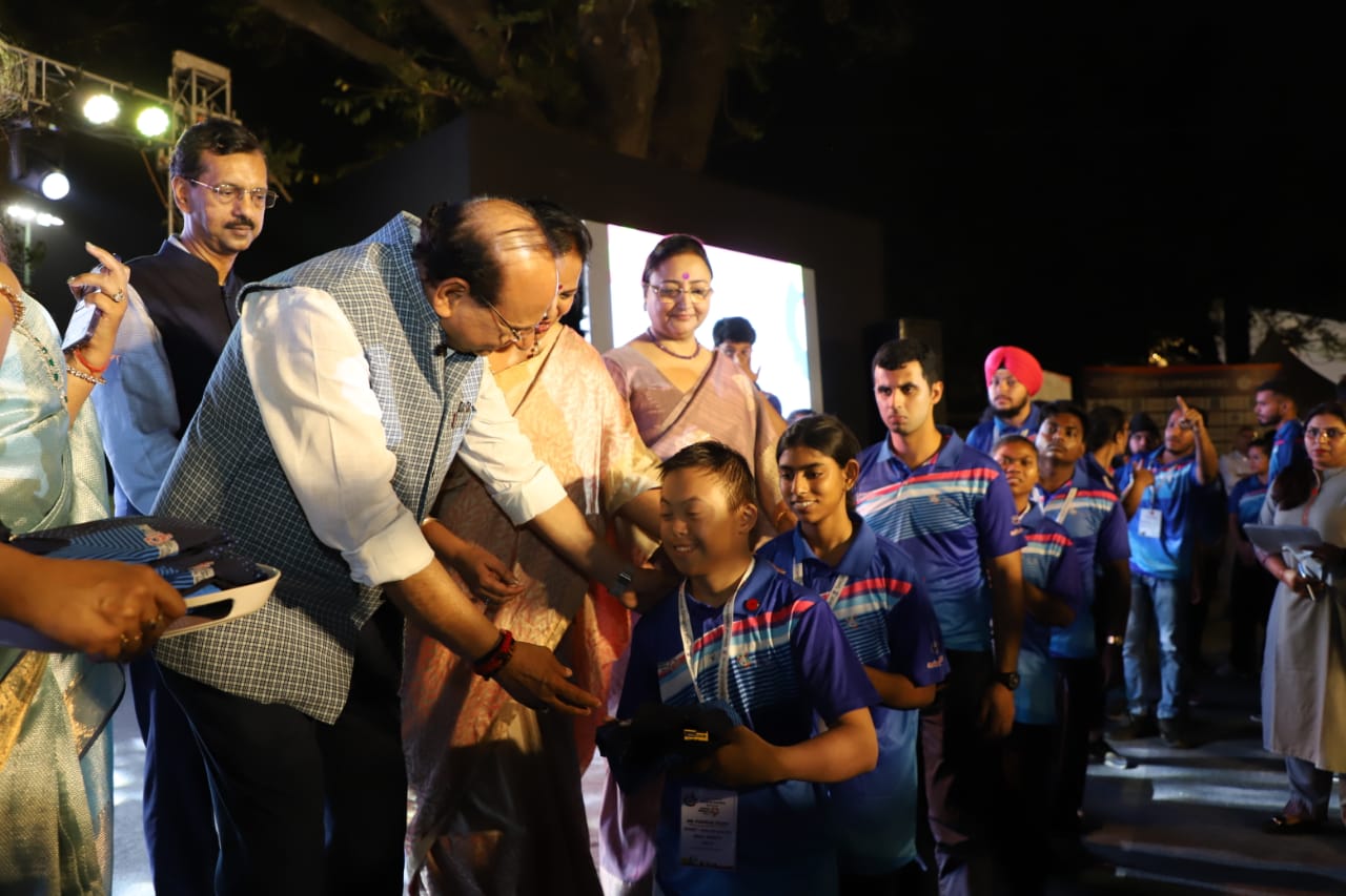 Hon’ble Lt. Governor inaugurated “Flame of Hope” and Athletes are felicitated by Special Olympics Bharat.