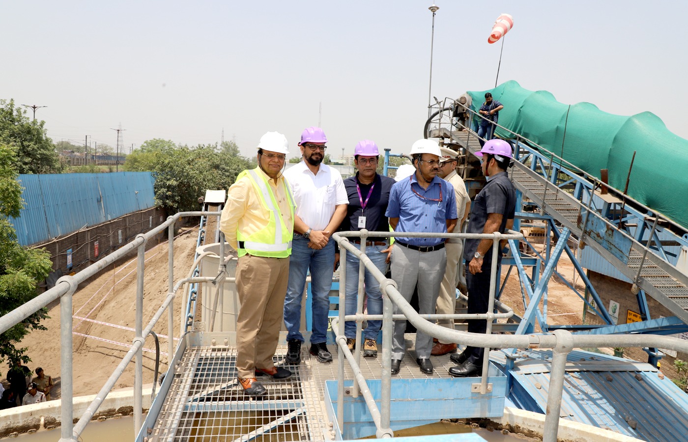 Hon’ble Lt. Governor visited the Construction & Demolition (C&D) Waste Processing Facility set up by MCD at…