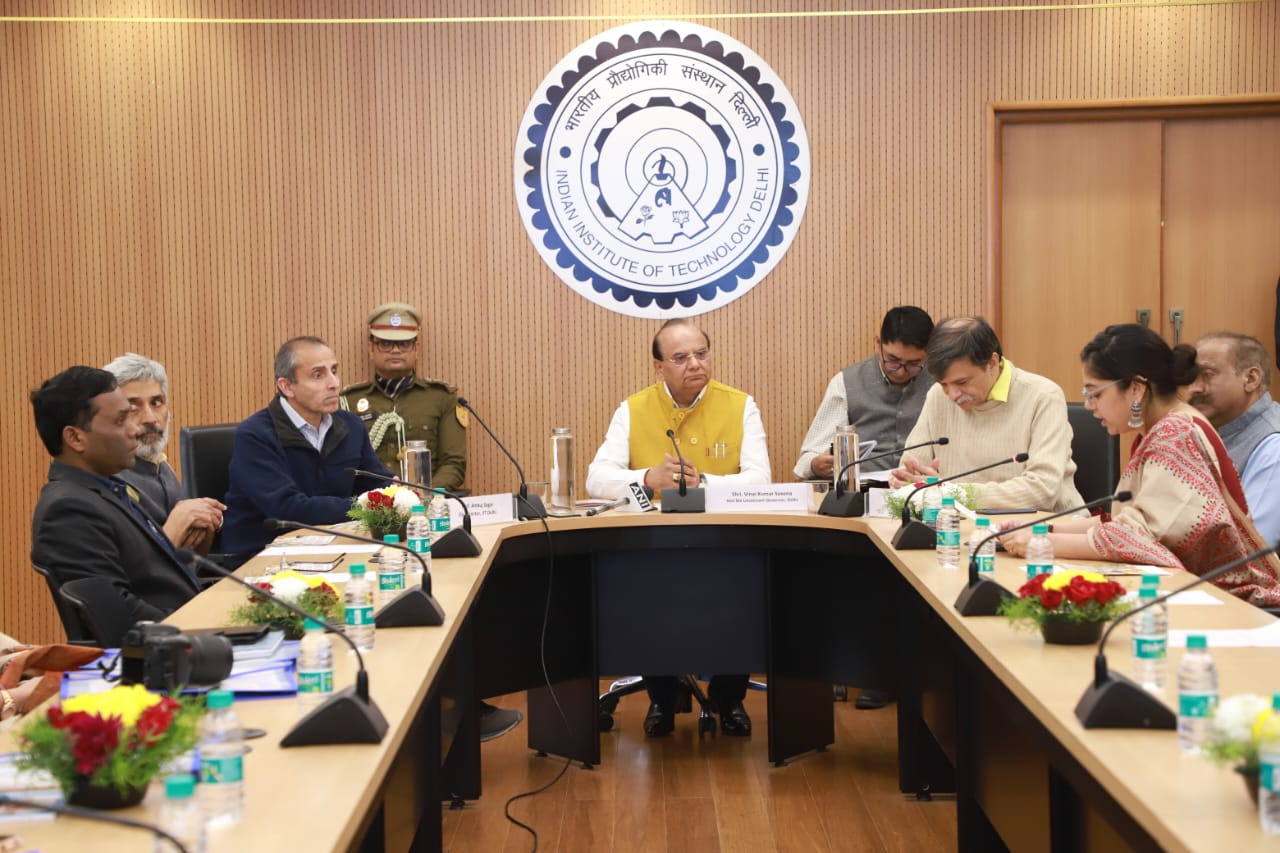 माननीय उपराज्यपाल ने युवा संगम कार्यक्रम का उद्घाटन आईआईटी दिल्ली में किया ।