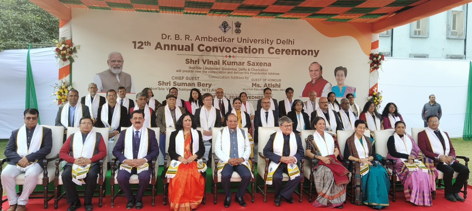 माननीय उपराज्यपाल ने डॉ. बीआर अंबेडकर विश्वविद्यालय दिल्ली (एयूडी) के 12वें वार्षिक दीक्षांत समारोह की अध्यक्षता की।