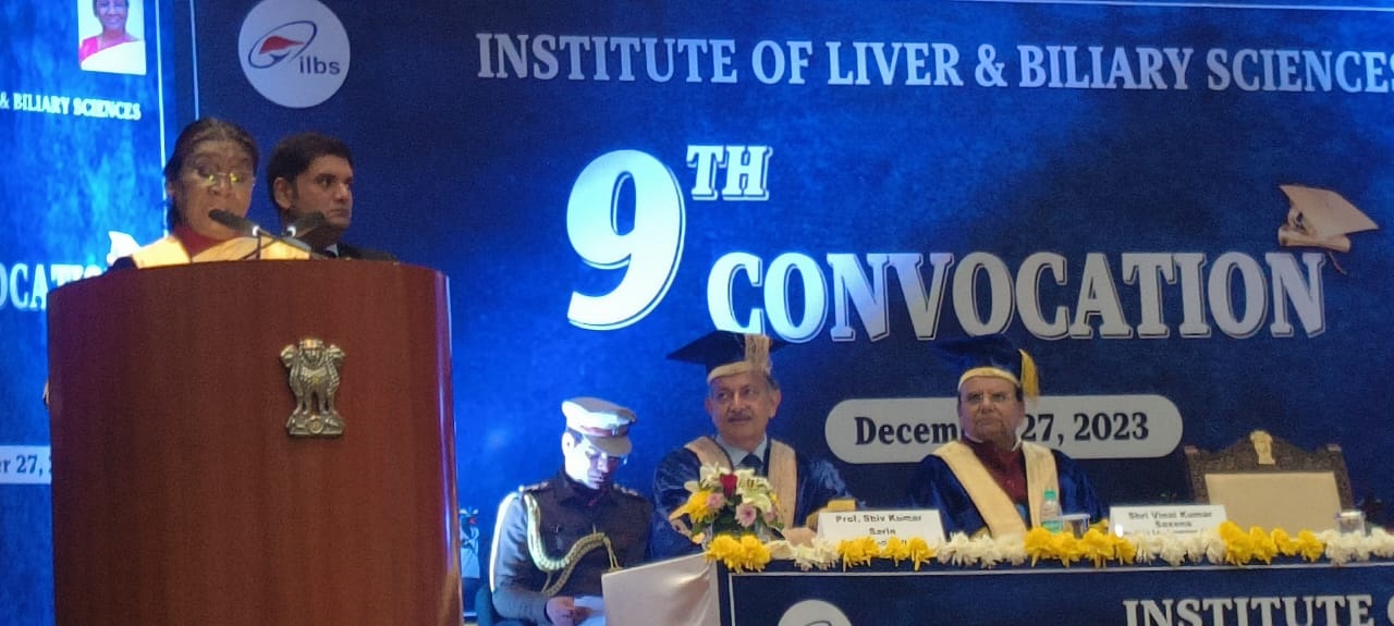 माननीय उपराज्यपाल ने भारत की माननीय राष्ट्रपति श्रीमती द्रौपदी मुर्मू जी की गरिमामयी उपस्थिति में लिवर और पित्त विज्ञान…