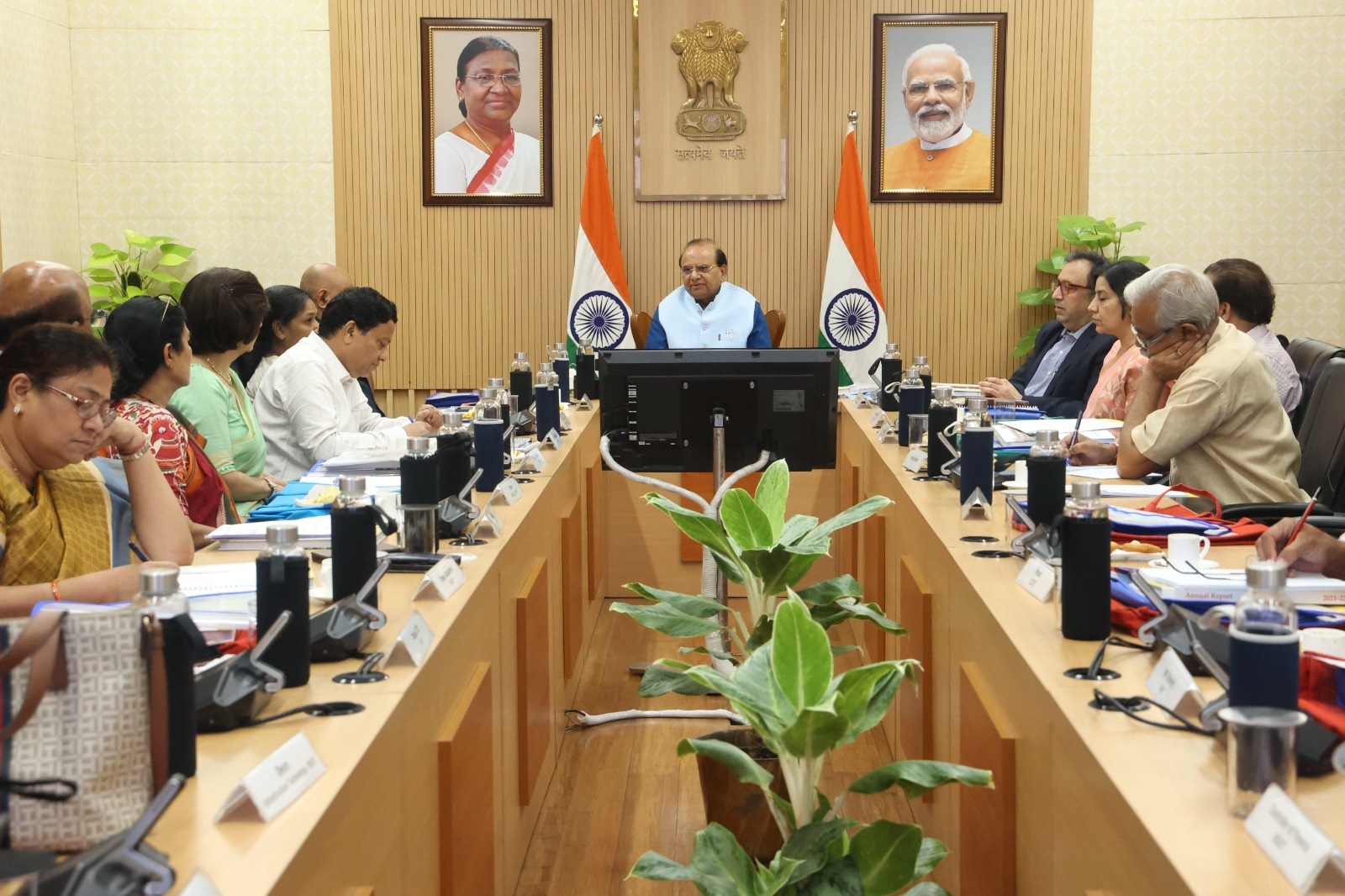 Hon’ble Lt. Governor chaired the 4th Court meeting of Netaji Subhas University of Technology (NSUT).
