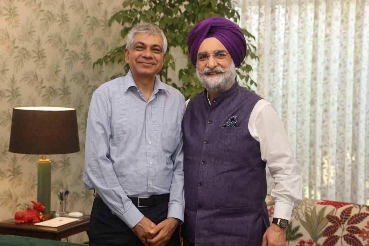 Dr. Pankaj Sharma, Ambassador to India in México called on Hon’ble Lt. Governor.