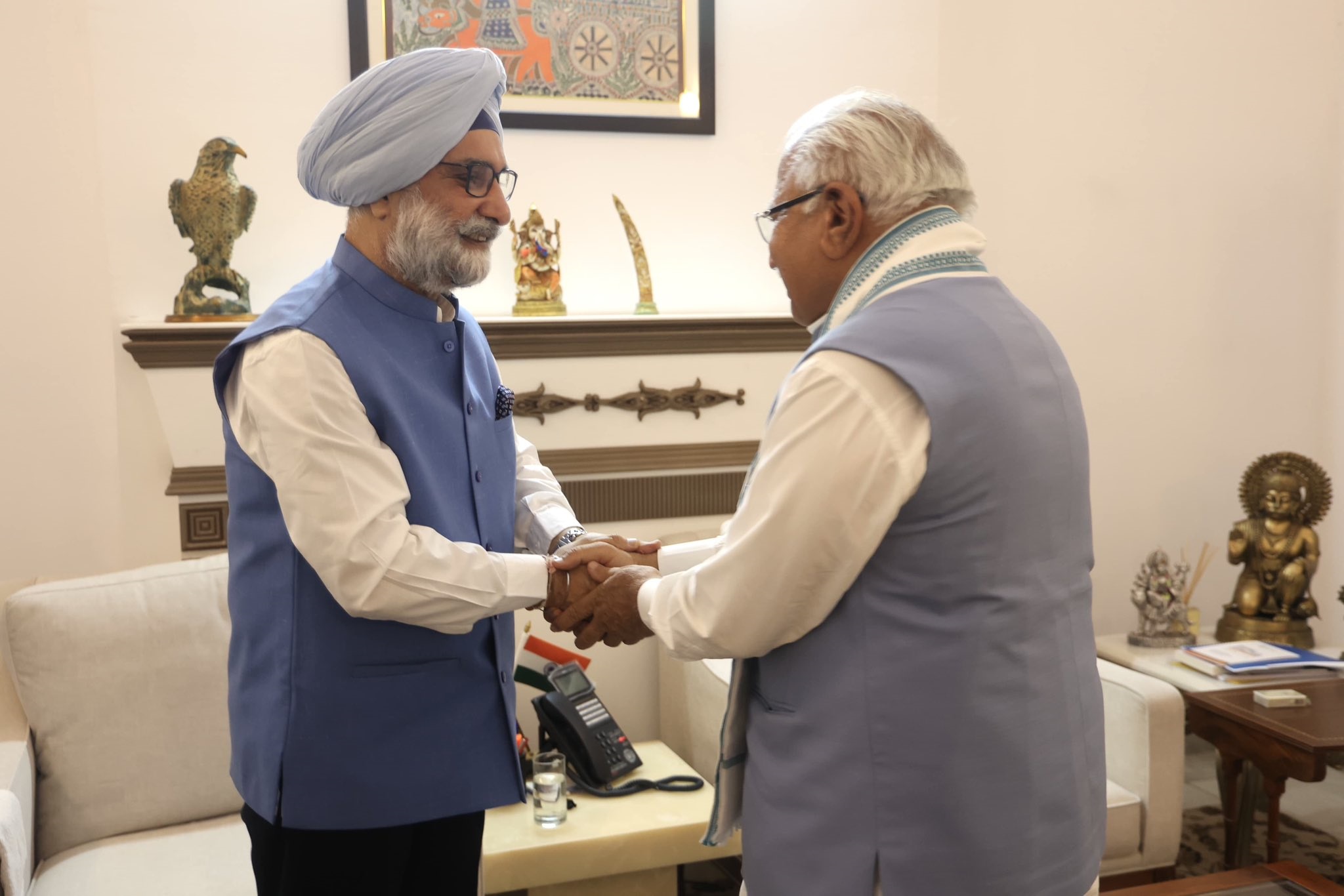 Hon’ble Lt. Governor called on Hon’ble Union Minister for Housing & Urban Affairs and Power, Shri Manohar Lal…