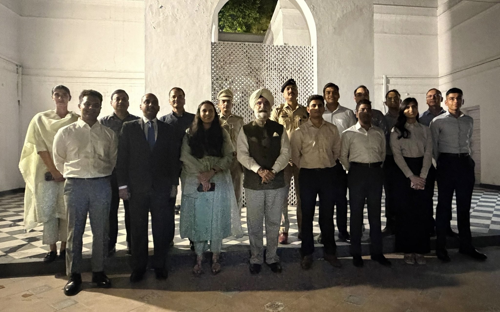 Hon’ble Lt. Governor interacted with young officers of Delhi Police.