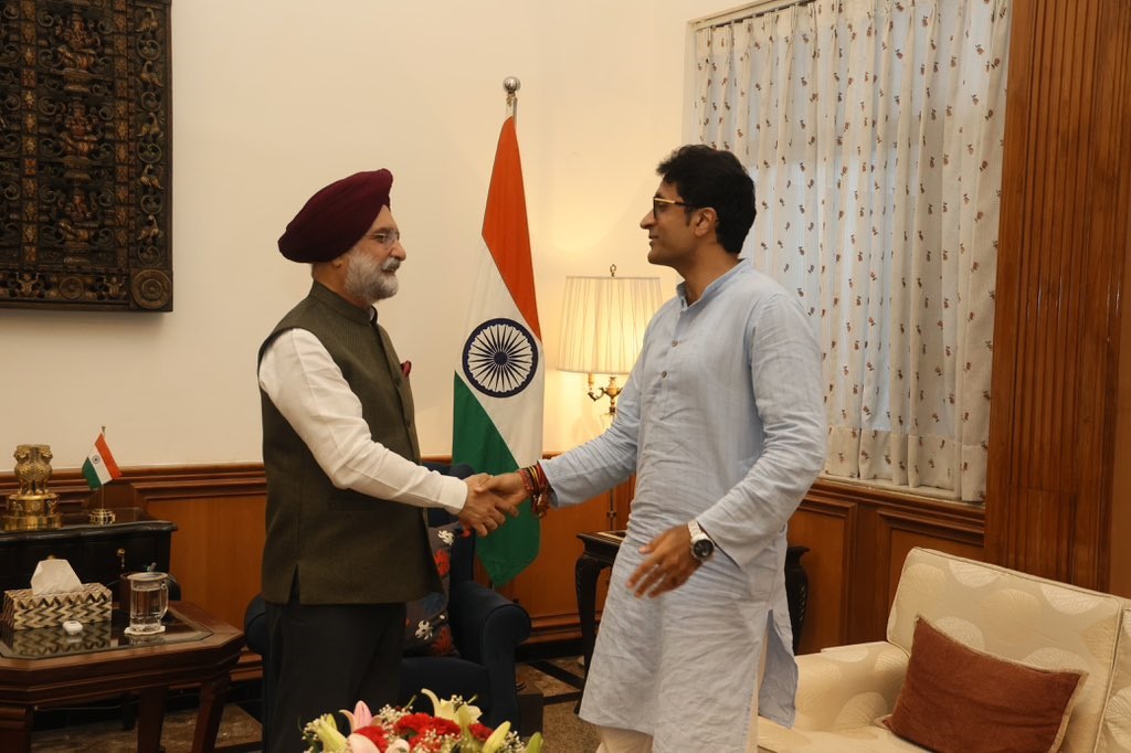Shri Pradeep Bhandari, National Spokesperson, BJP, called on Hon’ble Lt. Governor.