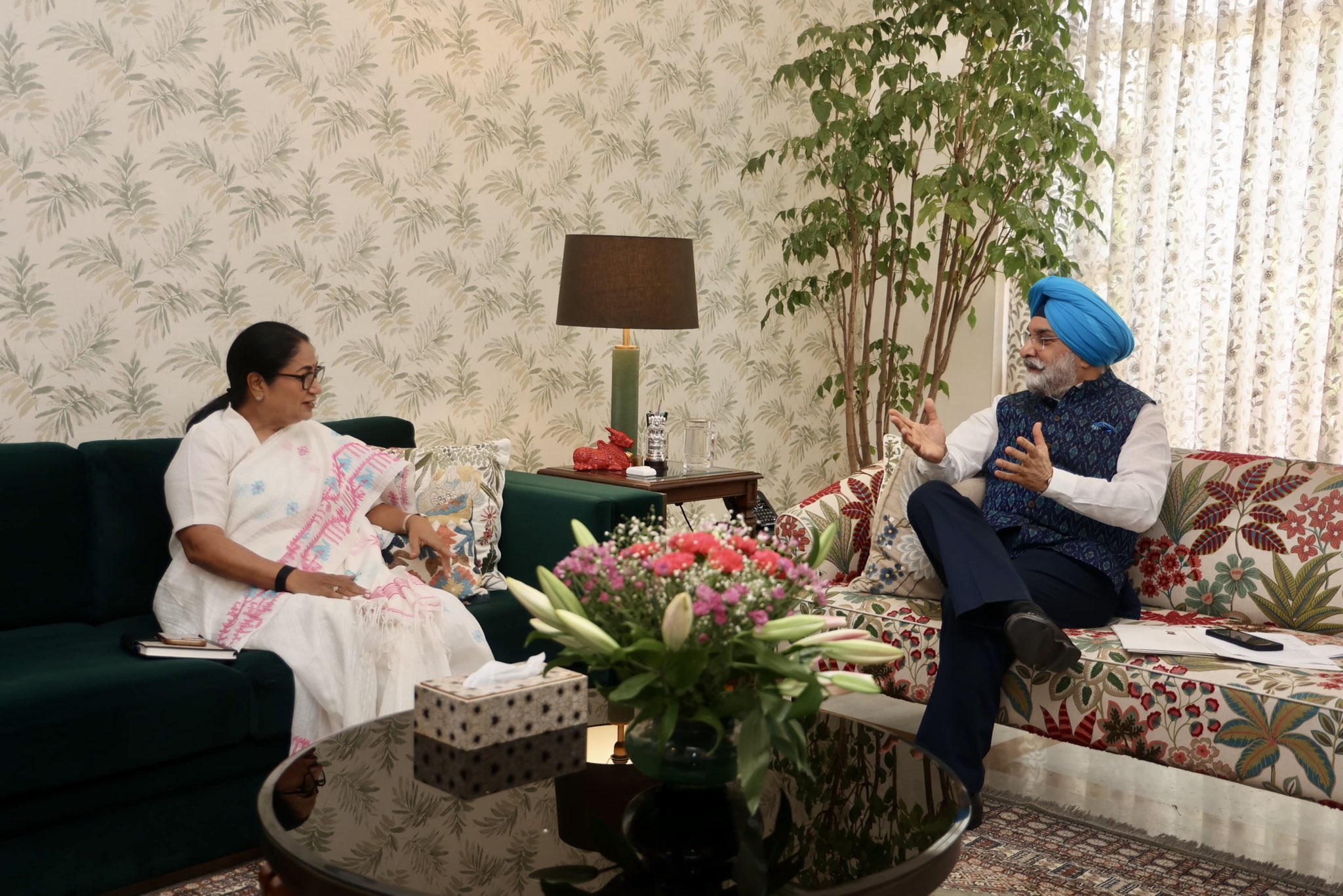 Hon’ble Chief Minister Smt. Rekha Gupta called on Hon’ble Lt. Governor.