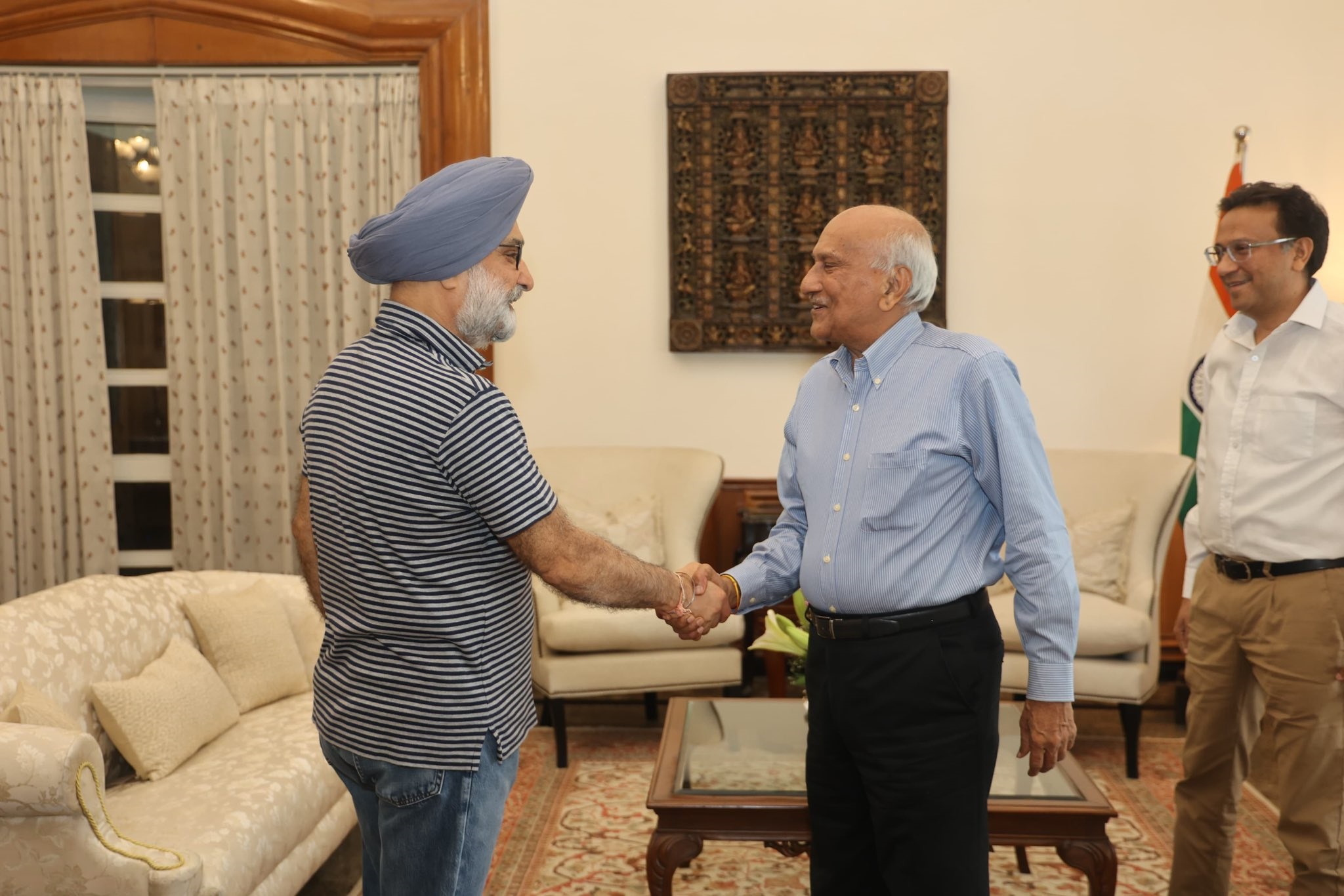 Shri Vipin Kumar, Former DGP, Haryana, called on Hon’ble Lt. Governor.