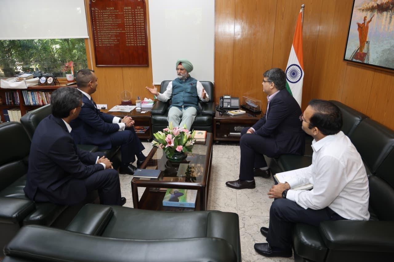 Shri Rajat Gupta, Vice President and Managing Director, Asia, Middle East and Africa, Motorola Solutions, along with…