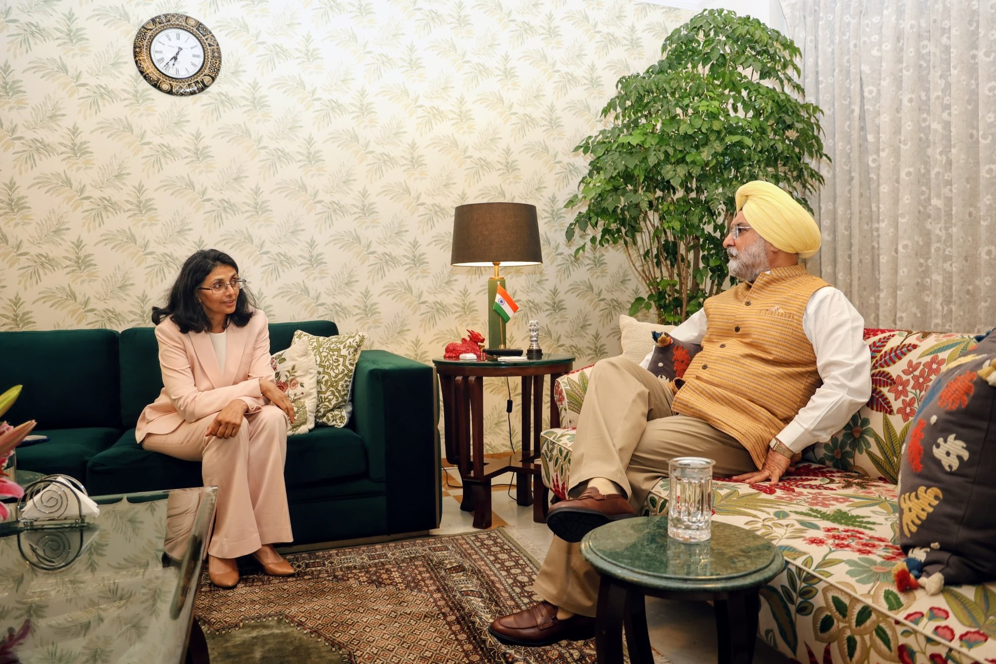 अमेरिका की पूर्व असिस्टेंट सेक्रेटरी ऑफ़ स्टेट और US इंटरनेशनल डेवलपमेंट फाइनेंस कॉर्पोरेशन की पूर्व डिप्टी CEO,…