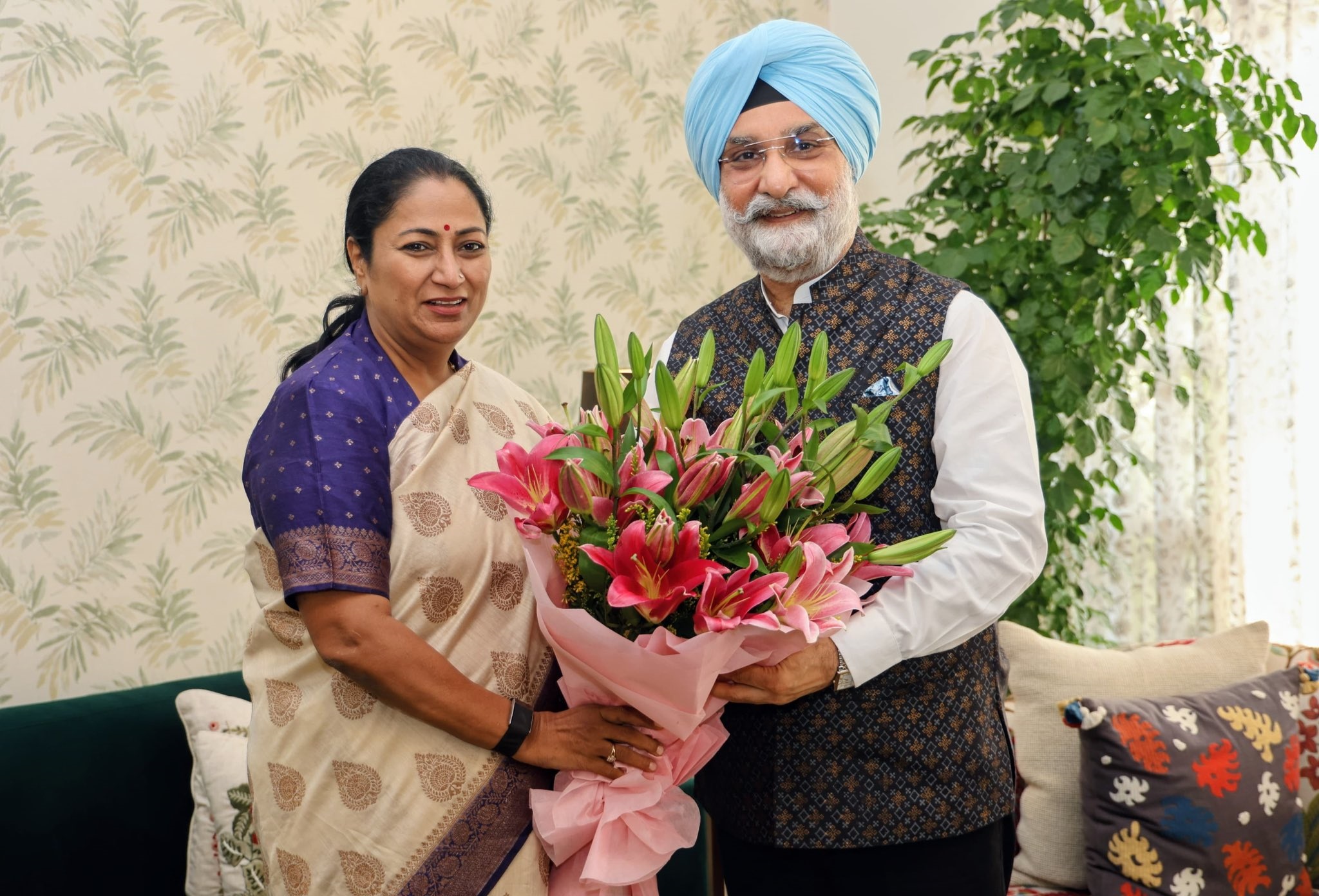 Hon’ble Chief Minister Smt. Rekha Gupta called on Hon’ble Lt. Governor.