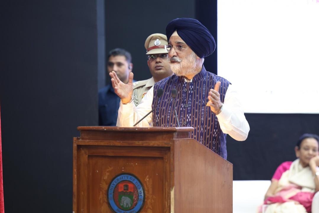 Hon’ble Lt. Governor addressed the Freshers’ Orientation Programme 2026 of Kirori Mal College, University of Delhi.