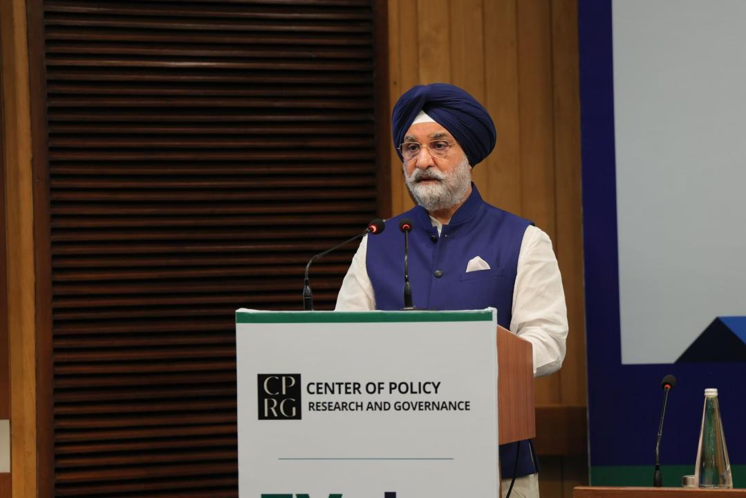 माननीय उपराज्यपाल ने इंडिया हैबिटेट सेंटर में सेंटर ऑफ़ पॉलिसी रिसर्च एंड गवर्नेंस द्वारा आयोजित इलेक्ट्रिक मोबिलिटी पर…