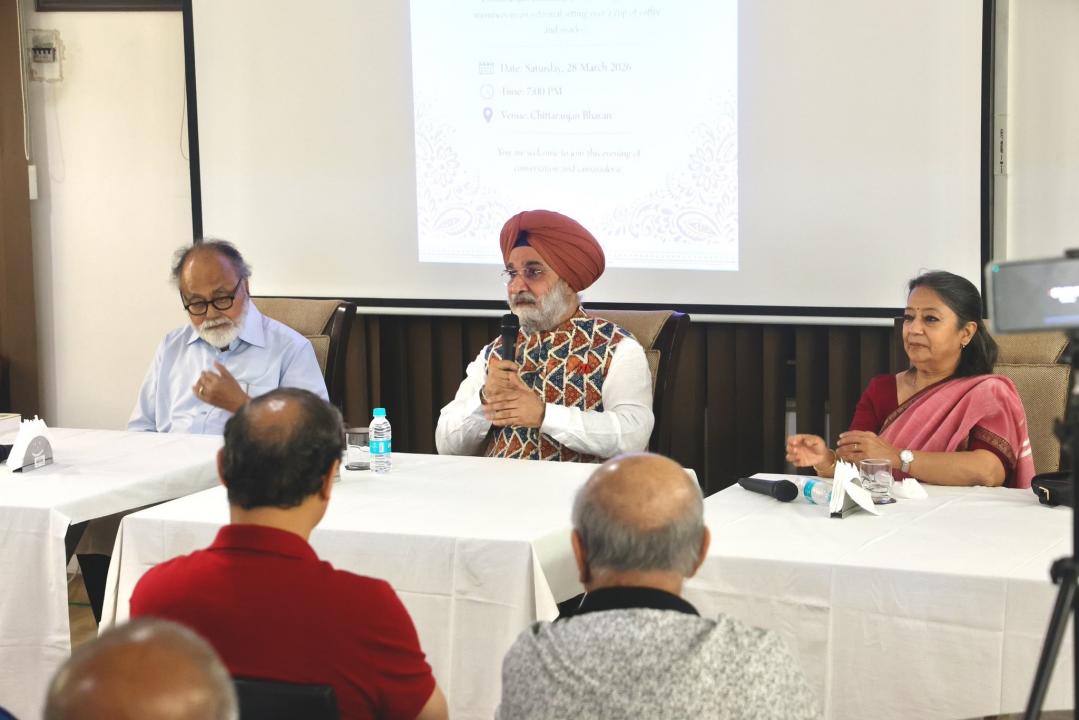 माननीय उपराज्यपाल ने देशबंधु चित्तरंजन मेमोरियल सोसाइटी में चित्तरंजन पार्क के निवासियों के साथ 'अड्डा' में…