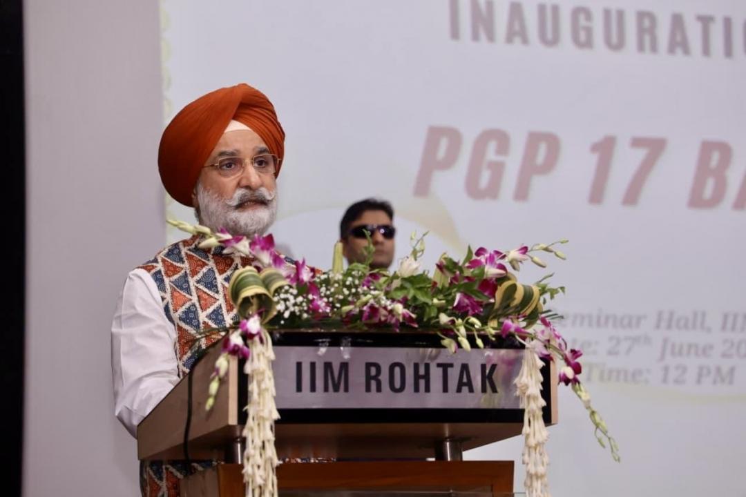 Hon’ble Lt. Governor addressed the incoming PGP Batch 17 at IIM Rohtak.
